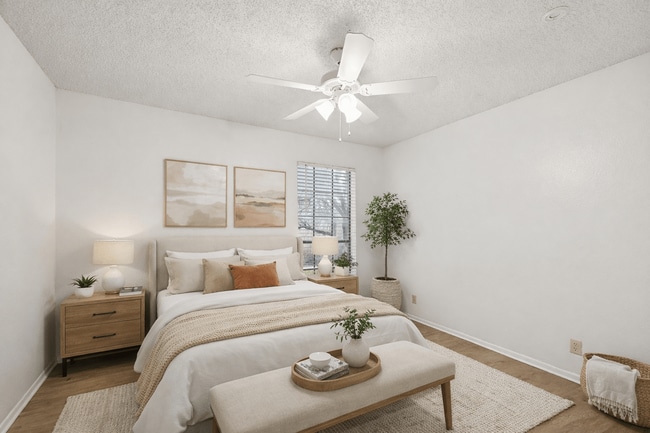 B1 Upgrade | 2 Bedroom | 914 Sq Ft - Carmel at Deerfield