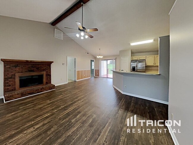 Photo - 14923 Forest Mist Way