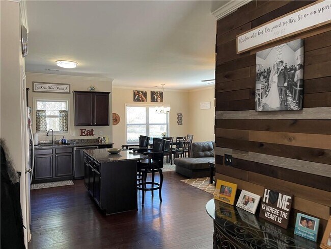 Photo - 2660 Dr Bramblett Rd