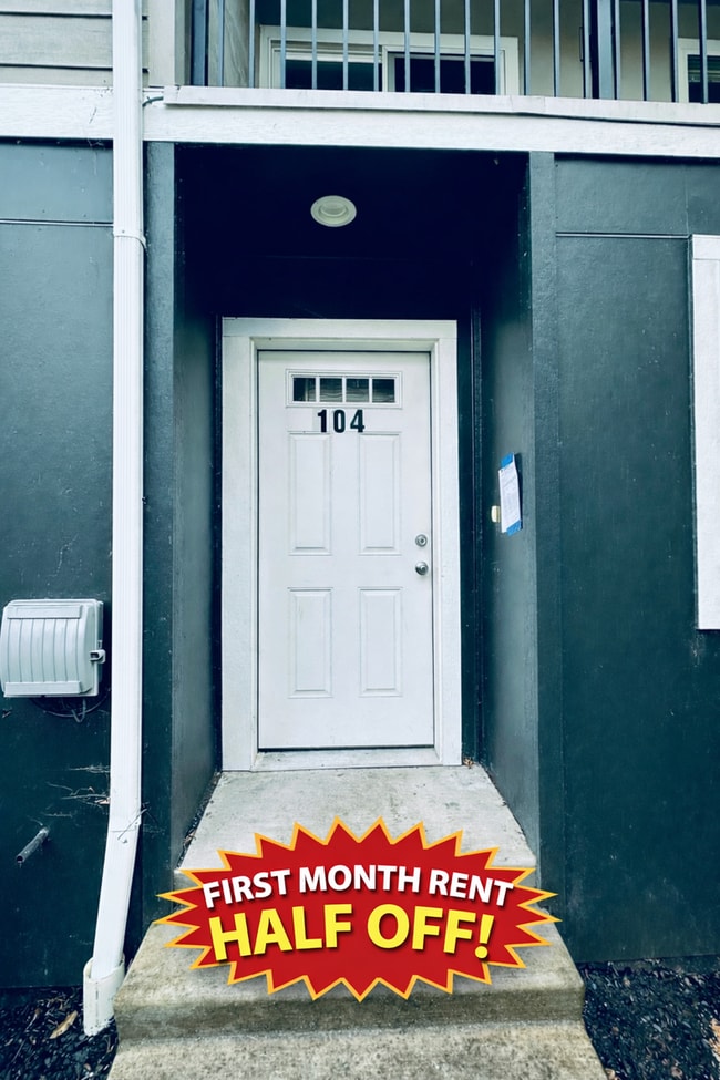 Building Photo - Spacious 3 BR / 3.5 BA Home in Prime Corvallis Location — $2,250 Unit 104