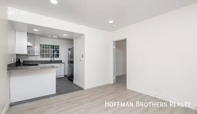 Photo - 1511 Venice Blvd. Unidad 4