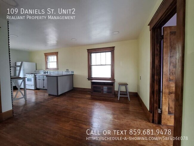 Photo - 109 Daniels St