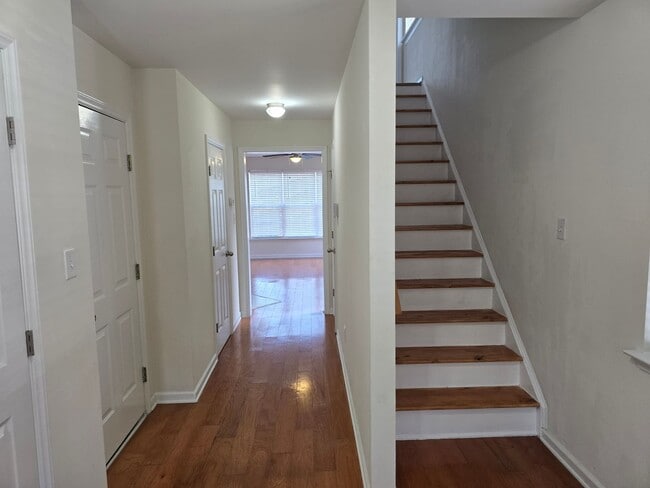 Photo - Gateway at Brier Creek