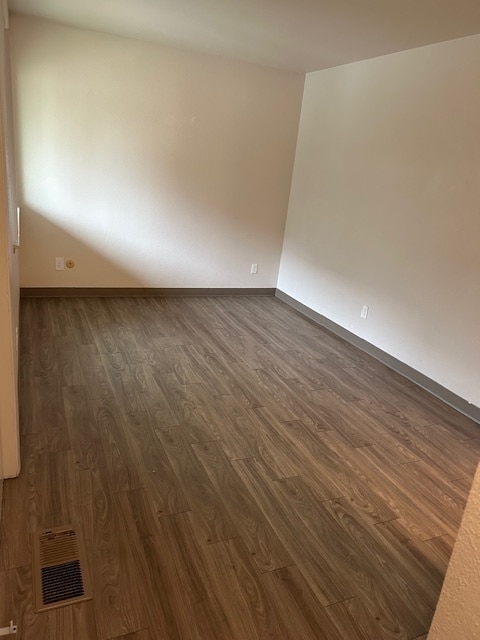 Photo - Parkwood Manor