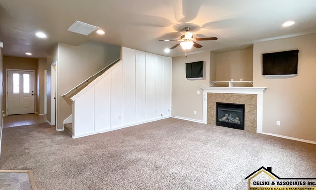 Photo - 4 Bedroom, 2.5 Bath with an Office!