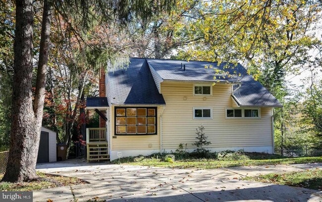 Building Photo - 839 Bowie Rd