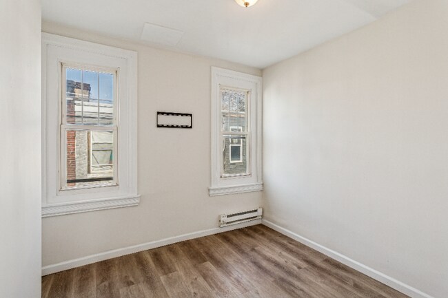 Photo - 2556 N Jessup St Unidad 1