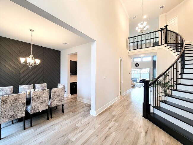 Photo - 13806 Friarstone Pointe Dr