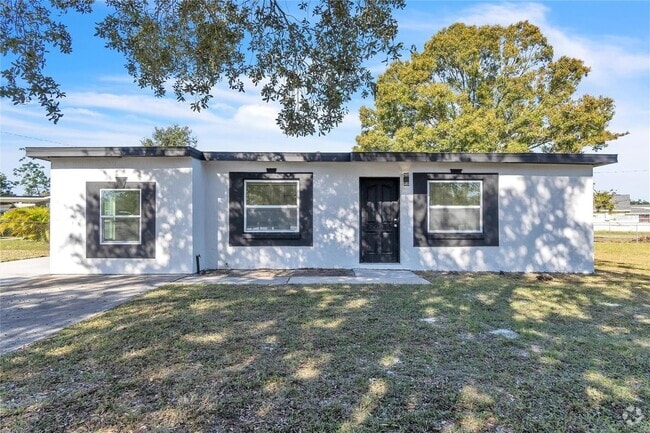 Building Photo - 4201 Lake Lawne Ave Rental