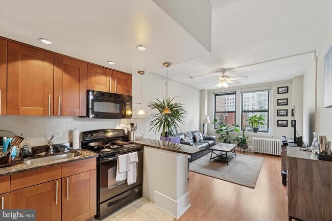 Photo - 1324 Locust St Apartment Unit 605