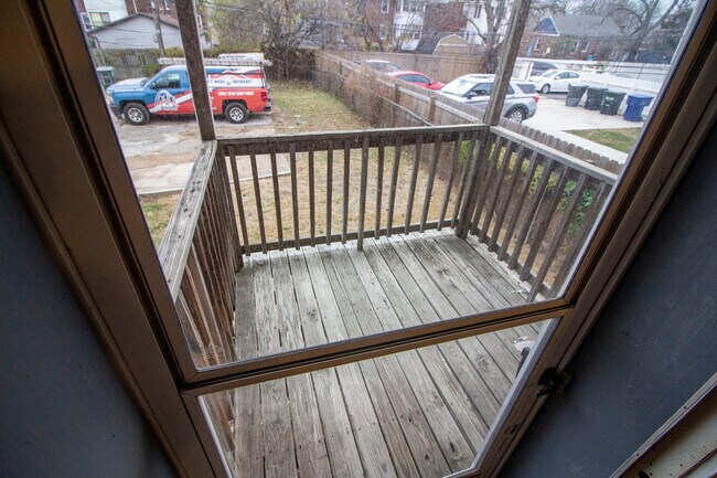 Photo - 5056 Chippewa St Unidad 1W