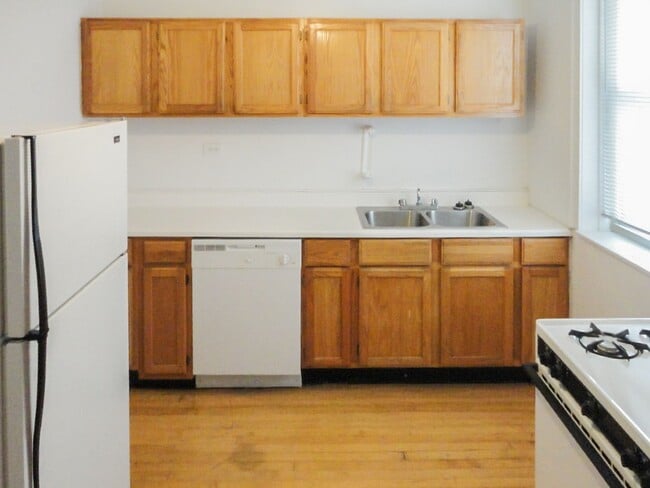 Photo - 4838 N Wolcott Ave Unit 3B