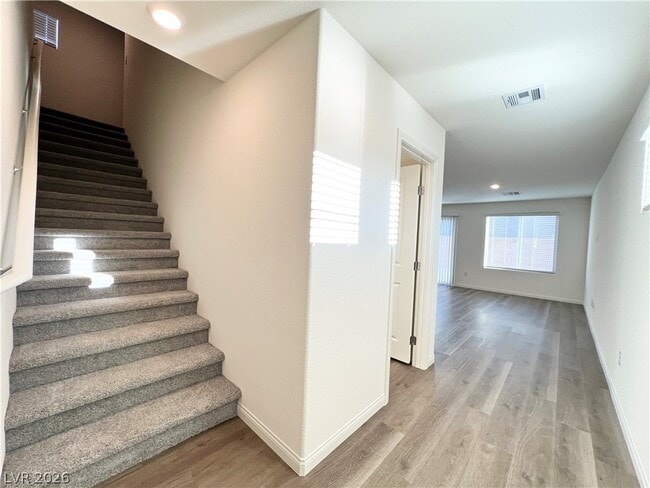 Photo - 2625 Dahlia Fls Ave