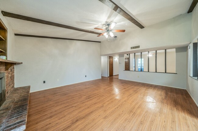 Photo - Move-In Ready 3-bed 2-bath!