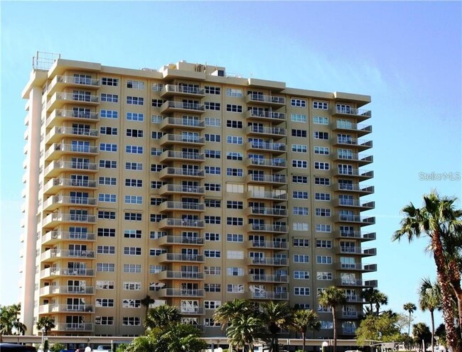 Photo - 1621 Gulf Blvd Condominio Unidad 107