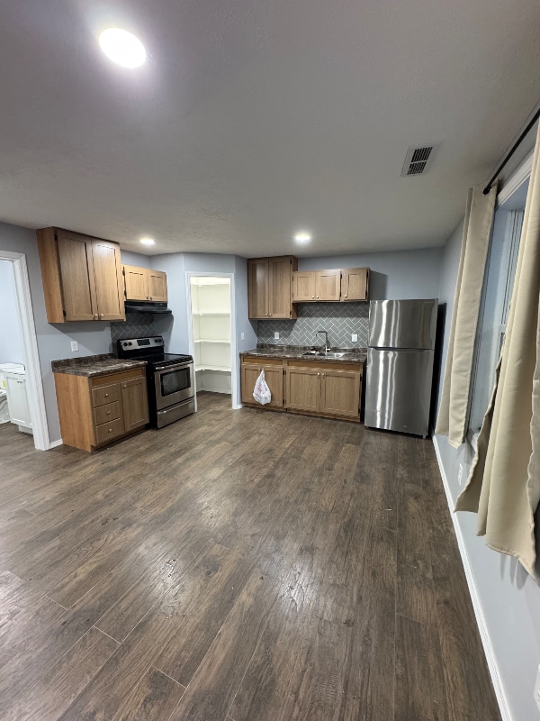 Photo - 28225 Morgan St Unit A