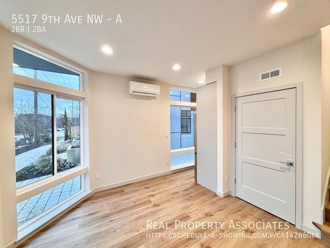 Photo - 5517 9th Ave NW