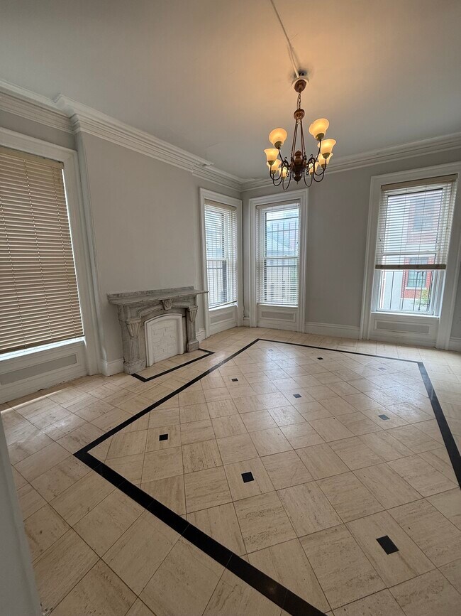 161 Benefit st/Luxury Residences for Lease
