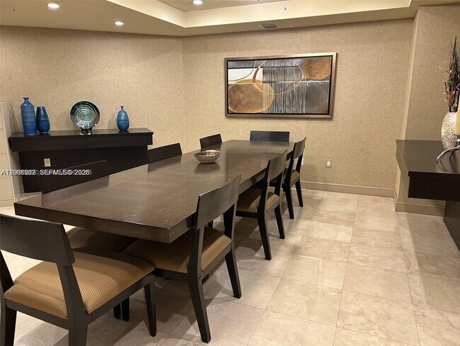 Photo - 3590 Coral Wy Unit 505