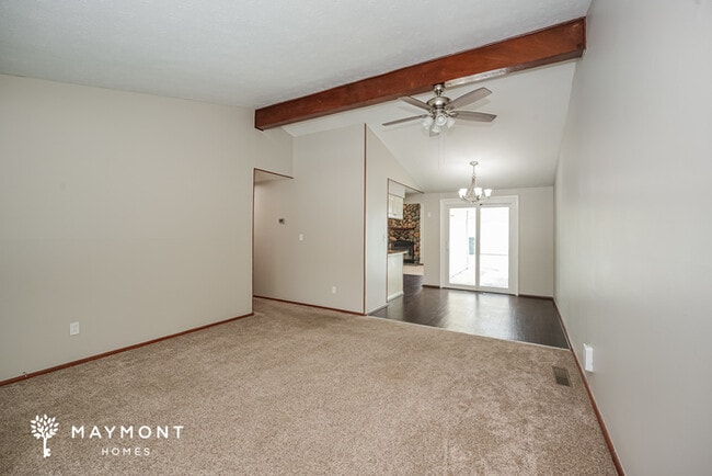 Photo - 8975 Cambridge Dr