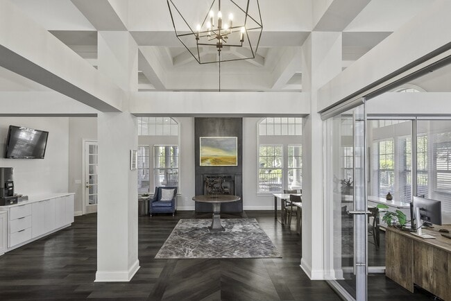 Photo - Courtney Station Apartments