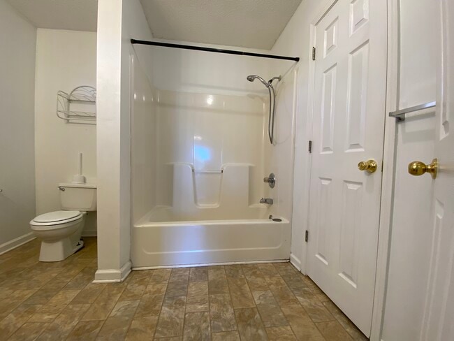 baño principal - 106 Grant Ave