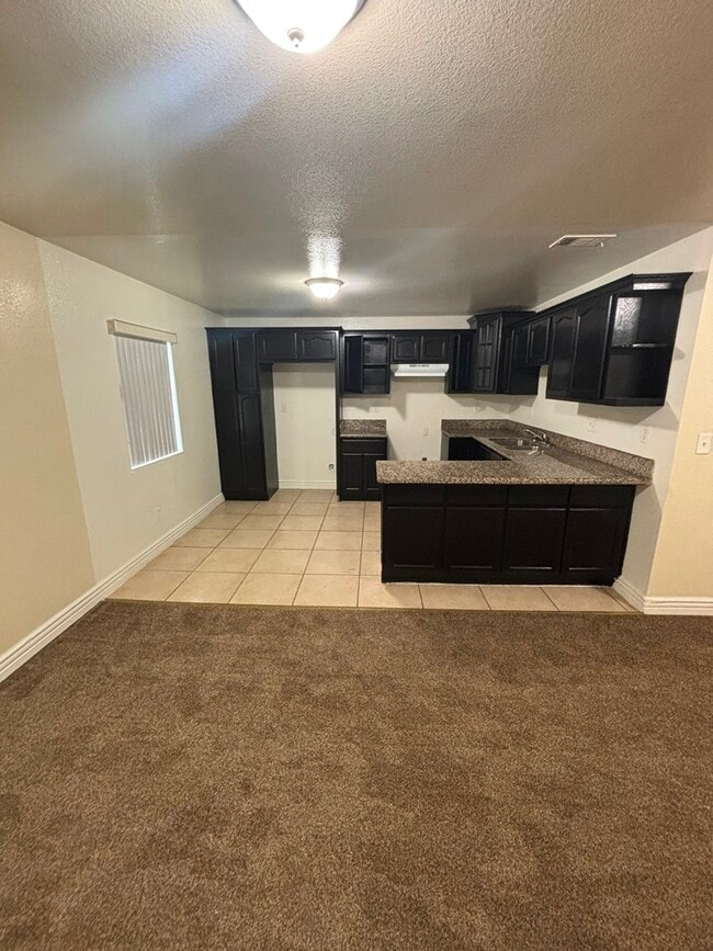 Photo - 128 E 62nd St