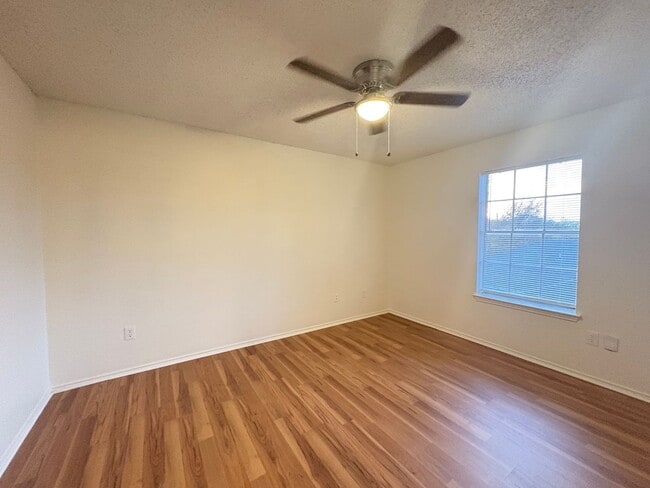 Photo - Adorable 2-2 in Arlington