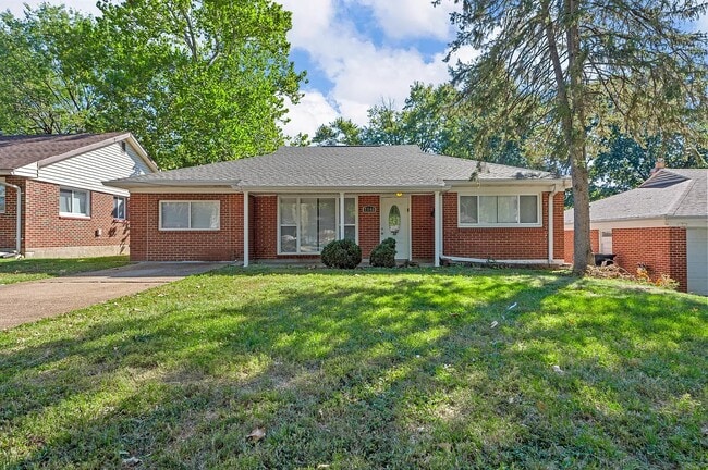 Photo - 7346 Canton Ave