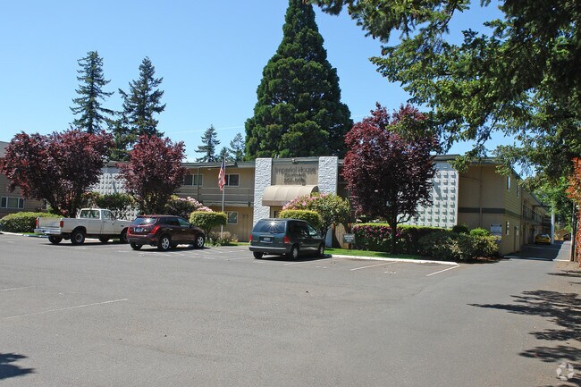 Building Photo - Come and Visit us at Imperial Apartment Ho...