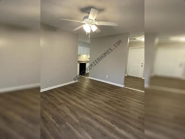 Photo - 7710 Bradley Dr