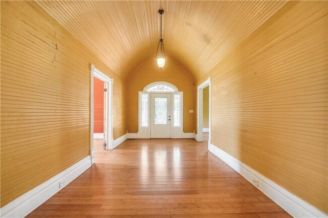 Photo - 265 Kudzu St