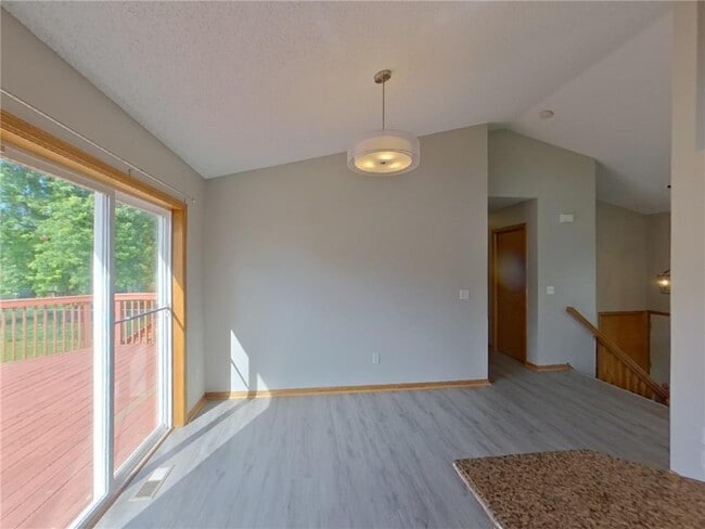 Photo - 2094 French Trace Ave