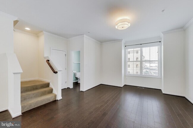 Photo - 22036 Plover St