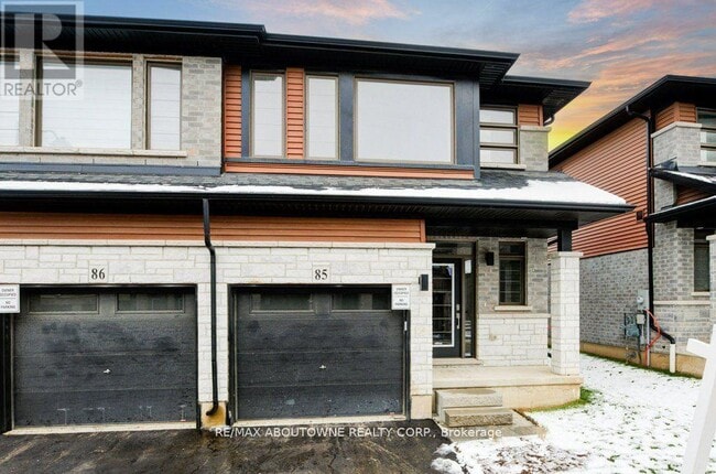 Photo - 120 Court Dr