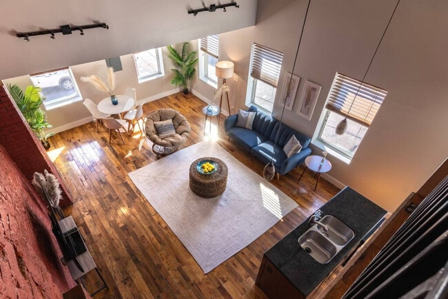 Photo - 400 E 13th St Unit ID1056024P