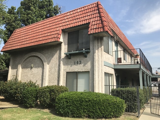 Building Photo - 162 S Linda Way Unit 2 Rental