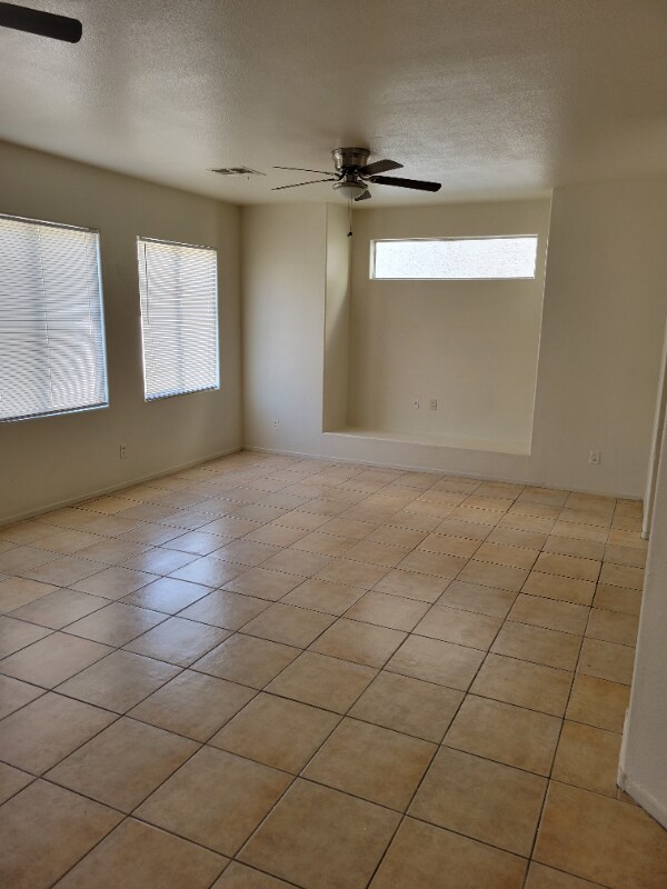 Photo - 6655 Majestic Pearl Pl