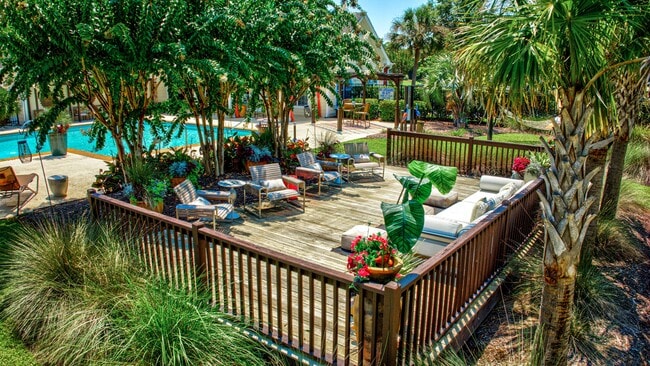 Photo - Palmetto Pointe Apartment Homes