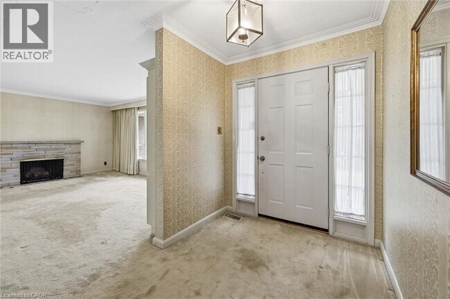 Photo - 1087 Linbrook Rd