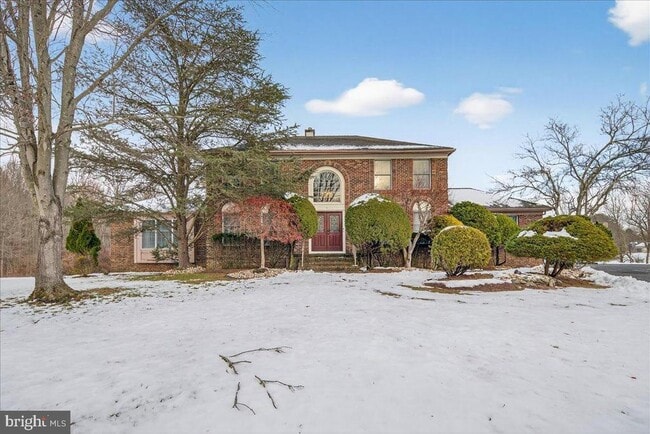 Building Photo - 7 Redwood Ct