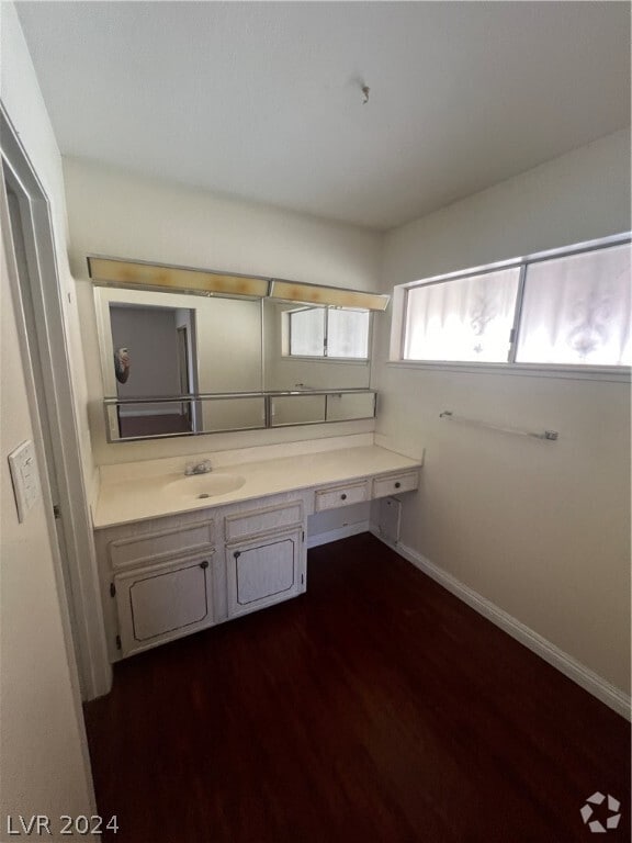 Building Photo - 4340 E El Antonio Pl Rental