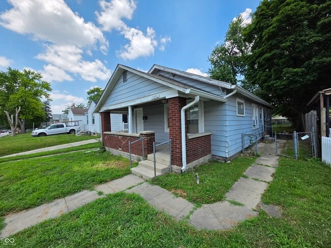 Photo - 2340 Calhoun St