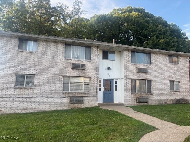 Building Photo - 2016 Woodlawn Ave NW Unit 9