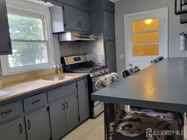 Photo - 159 1st St