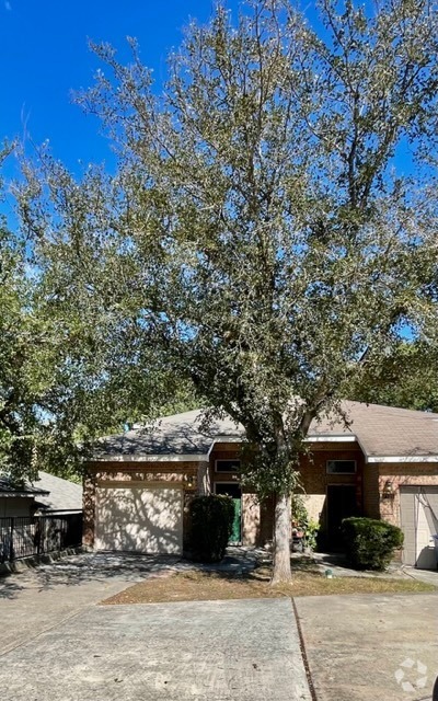 Building Photo - 7128 Tourant Rd Rental