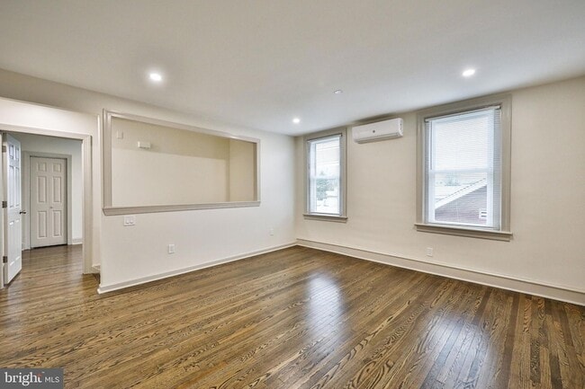 Photo - 316 Huntingdon Pike