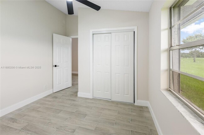 Photo - 5284 Tiffany Anne Cir