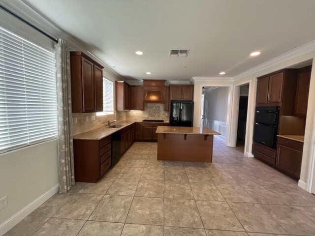 Photo - 2648 Cherry Grove Ave