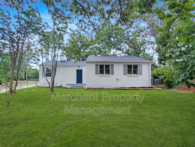 Building Photo - 4 Brookforest Dr